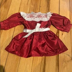 Samantha’s Holiday Dress